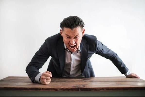 Understanding the Traits of a Hot-Tempered Person
